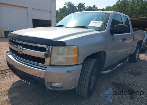 2007 Chevrolet Silverado C1500 z USA, uszkodzony, nr VIN 2GCEC19C671625176